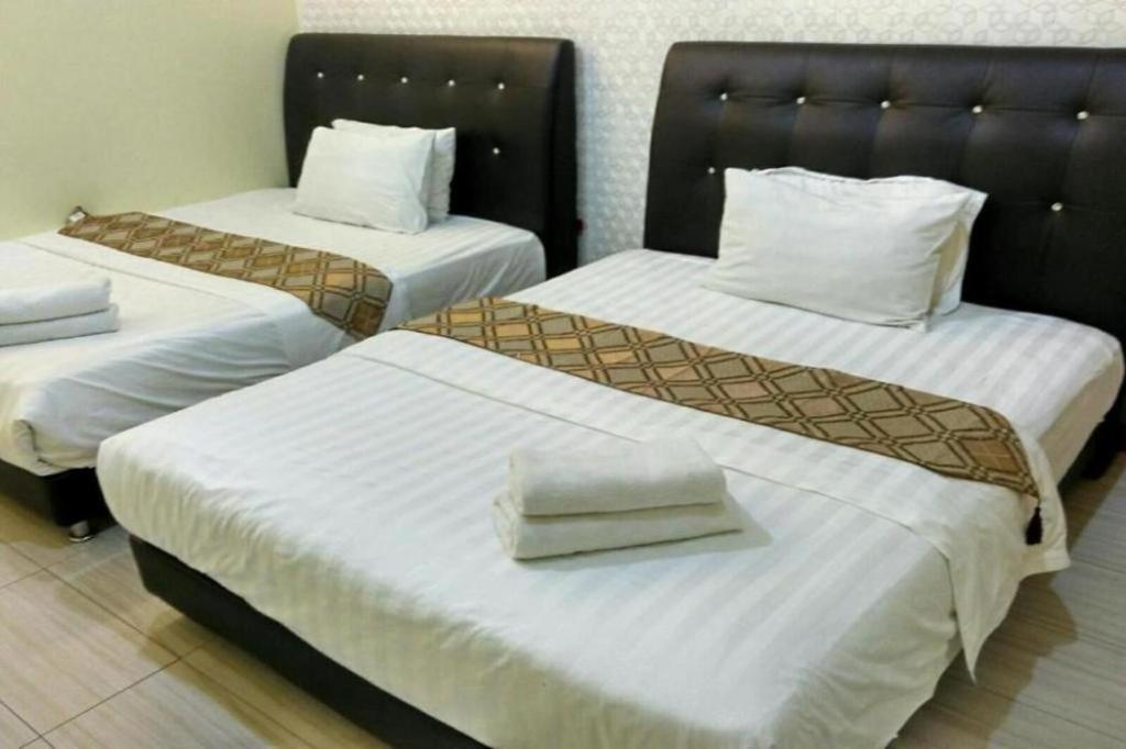 Hotel Zamburger Sungai Besi Kuala Lumpur Extérieur photo