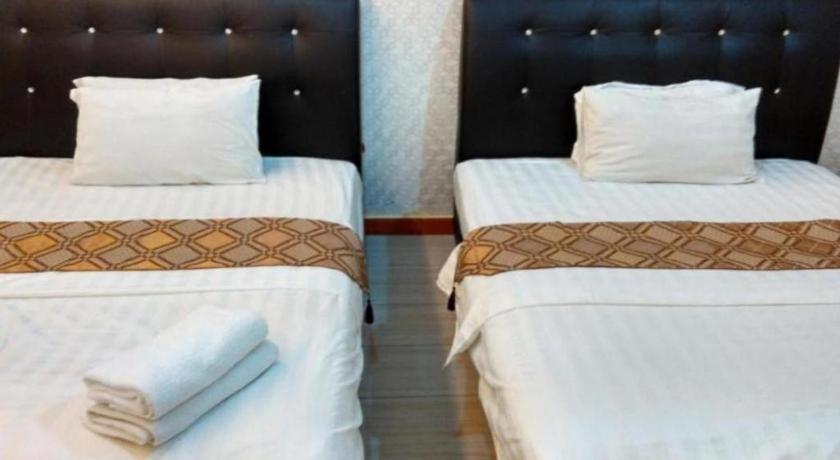 Hotel Zamburger Sungai Besi Kuala Lumpur Extérieur photo