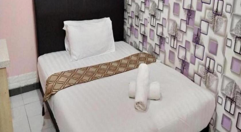 Hotel Zamburger Sungai Besi Kuala Lumpur Extérieur photo